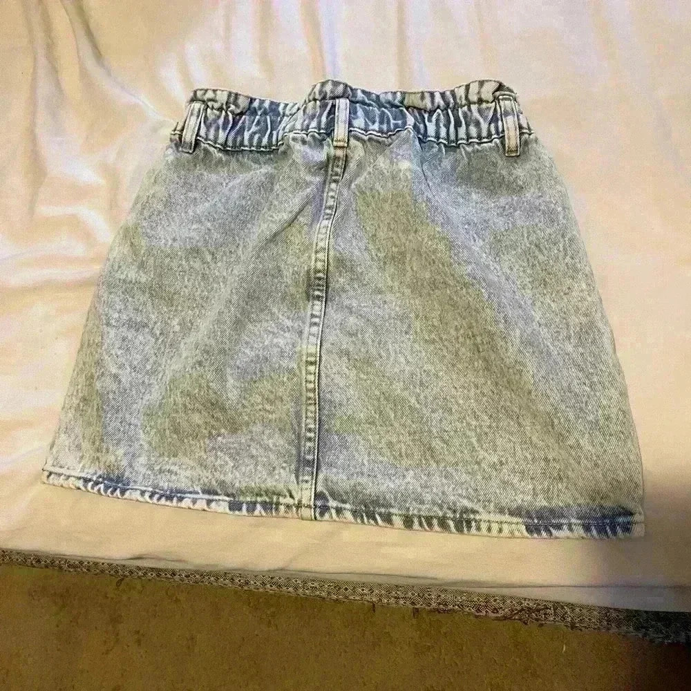 Denim skirt - Picture 2 of 4